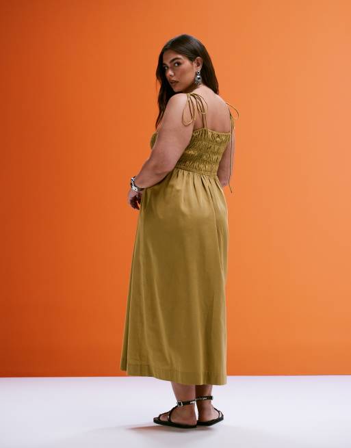 ASOS DESIGN Curve - Mosgrøn maxi-sommerkjole med rynket bryst i bomuldssatin , 3 af 4