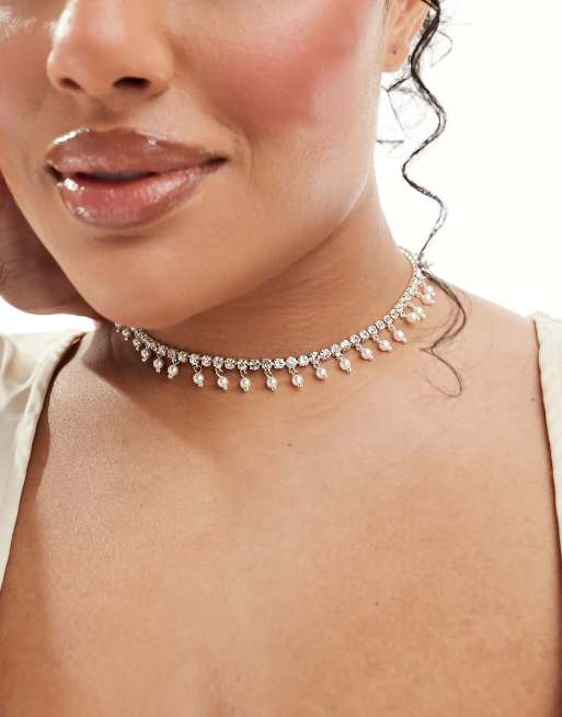 ASOS DESIGN Curve – Naszyjnik choker w odcieniu srebra z kryształkami i sztucznymi perłami