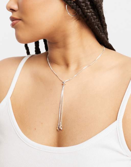 ASOS DESIGN Curve – Naszyjnik lariat z zawieszkami w kształcie gwiazd w kolorze srebra