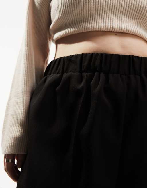 ASOS DESIGN Curve - Nauwsluitende broek met elastische taille in zwart, 3 van 5