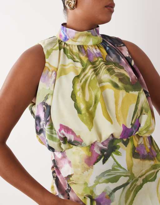 ASOS DESIGN Curve – Neckholder-Maxikleid aus Satin mit Blumenmuster und Blousonärmeln, 3 von 4