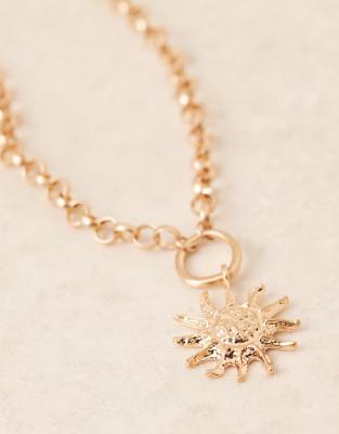 Asos Curve Asos Design Curve Necklace With Chunky Chain And Sun Charm Pendant In Gold