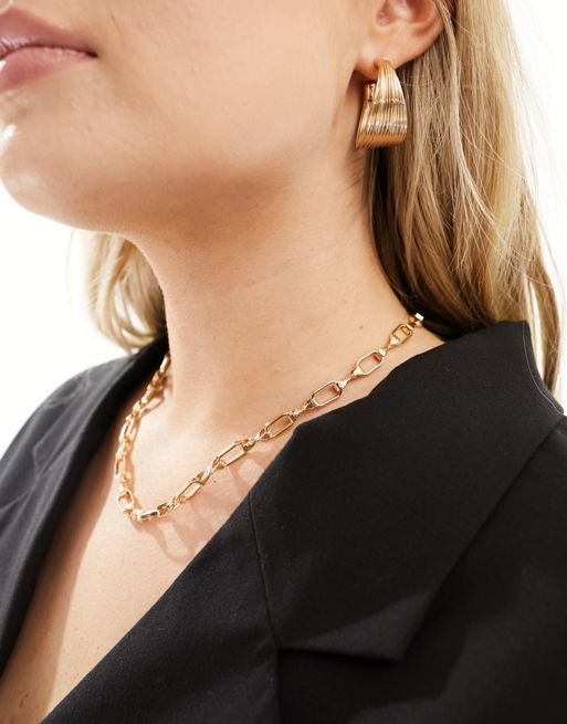 ASOS DESIGN Curve necklace with vintage style twist detail in gold tone