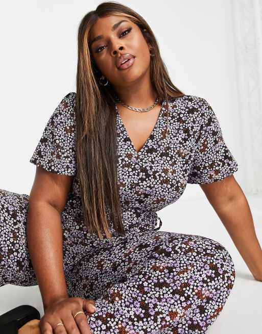 ASOS DESIGN Curve - Nette jumpsuit met knopen voor in lila bloemenprint , 3 van 4