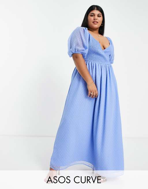 ASOS DESIGN Curve – Niebieska marszczona sukienka kopertowa maxi z materiału dobby
