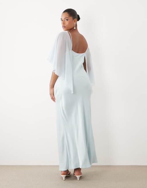 ASOS DESIGN Curve – Niebieska satynowa sukienka maxi z peleryną, 3 z 4