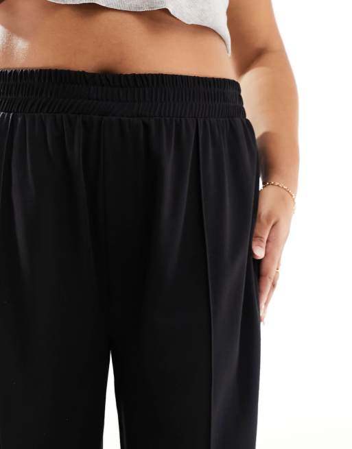 ASOS DESIGN Curve - Nistrede bukser med vide ben i sort, 3 af 5