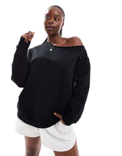 Oversized off the shoulder sweatshirt on sale