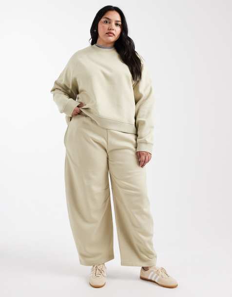 ASOS DESIGN Curve - Olivengrønne joggingbukser med barrel-ben og børstet inderside - view 1