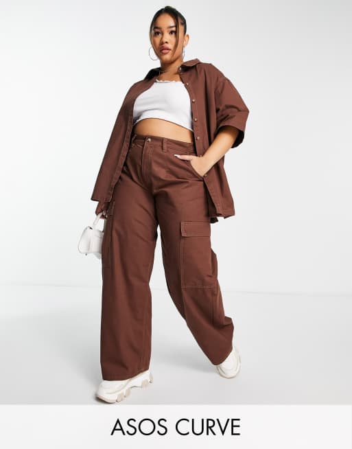 ASOS DESIGN Curve – Oversize-Cargohose in Braun, Kombiteil