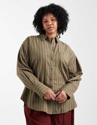 ASOS DESIGN Curve - Oversize-Hemd in Grün gestreift