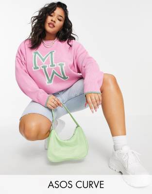 asos curve -  DESIGN Curve – Oversize-Pullover in Rosa mit Monogramm