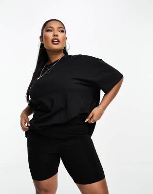 ASOS DESIGN Curve - Oversize-T-Shirt in Schwarz