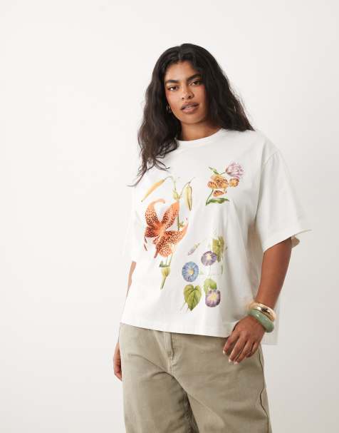 ASOS DESIGN Curve – Oversize-T-Shirt in Weiß mit Vintage-Blumengrafik - view 1