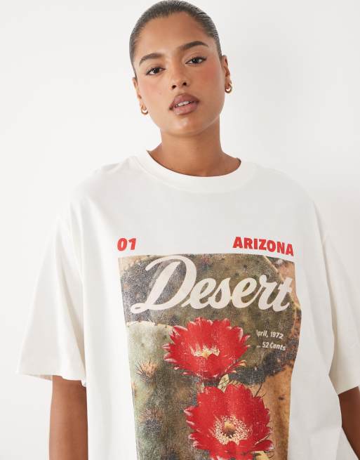 ASOS DESIGN Curve Oversize-T-Shirt mit Arizona-Print in Cremeweiß, 3 von 4