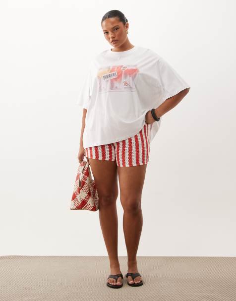 ASOS DESIGN Curve Oversize-T-Shirt mit tropischem Cocktail-Print in Weiß - view 1