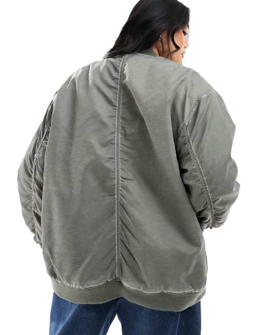 ASOS DESIGN Curve - Oversized bomberjack in acid wash, 4 van 4