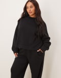 [ASOS Curve] ASOS DESIGN Curve oversized brushback sweatshirt with raglan detail in black XL BLACK