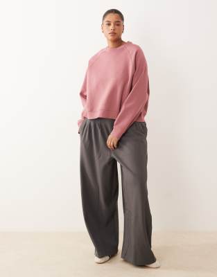 Asos Curve Asos Design Curve Oversized Brushback Sweatshirt With Raglan Detail In Pink