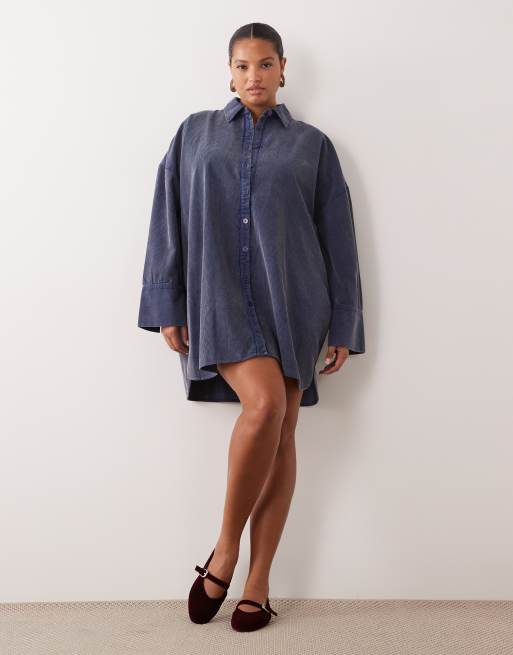 ASOS DESIGN Curve oversized corduroy mini shirt dress in washed denim blue, 4 of 4
