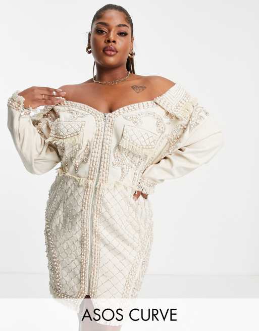 ASOS DESIGN Curve - Oversized denim smokingjurk met blote schouders versierd met parels