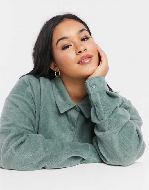 ASOS DESIGN Curve oversized fleece shacket in khaki, 3 of 4