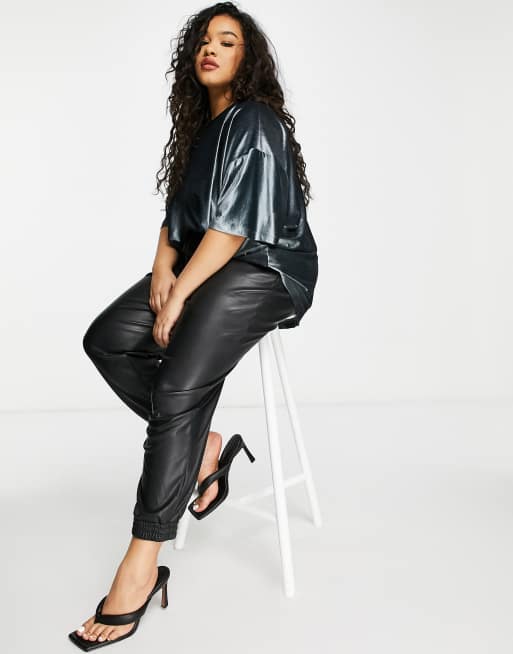 ASOS DESIGN Curve - Oversized fluwelen T-shirt, 4 van 4