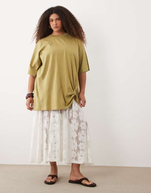 ASOS DESIGN Curve oversized graphic tee with lace cami underdress in green, 2 of 4