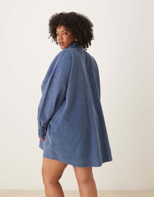 ASOS DESIGN Curve - Oversized overhemdjurk met zakken in denimblauw met wassing, 3 van 4