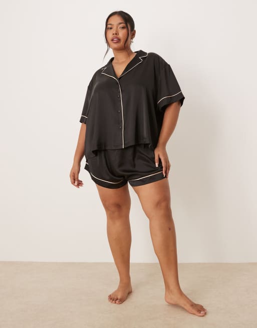 ASOS DESIGN Curve oversized satin short sleeve shirt and shorts pajama set in black, 2 of 4