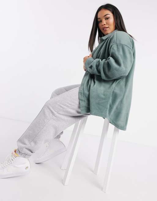 ASOS DESIGN Curve oversized shacket in fleece, 4 of 4