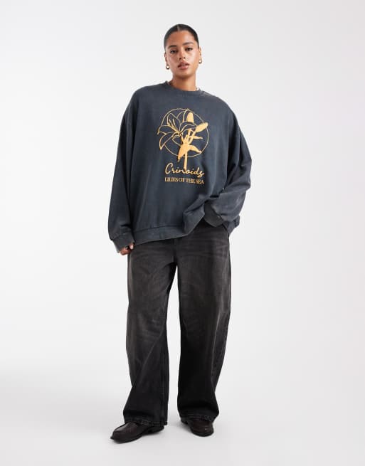 ASOS DESIGN Curve - Oversized sweatshirt met grafische lelieprint in antracietgrijs, 2 van 4