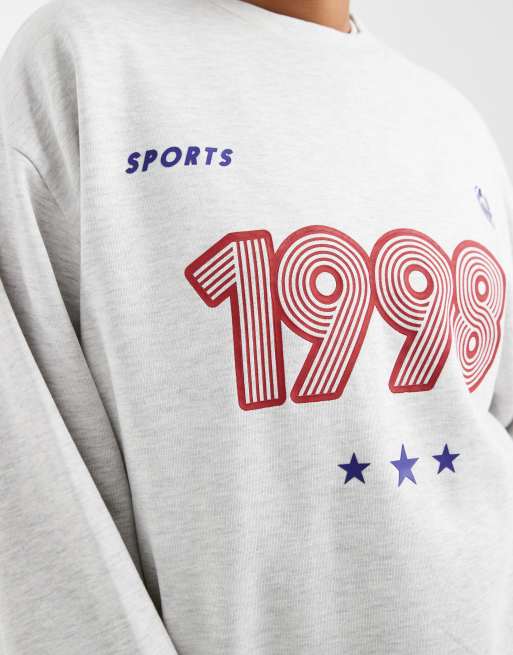ASOS DESIGN Curve - Oversized sweatshirt met sportieve '1998' opdruk in gemêleerd ijsgrijs, 2 van 4
