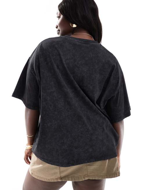 ASOS DESIGN Curve - Oversized T-shirt med ulve- og rockgrafik i vasket koksgrå, 4 af 4
