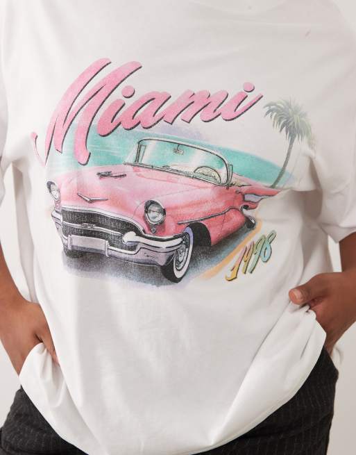 ASOS DESIGN Curve - Oversized T-shirt met roze vintage autoprint in wit , 2 van 4