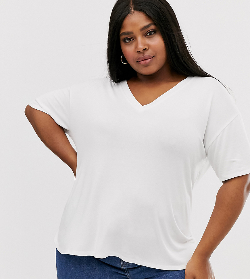 ASOS DESIGN Curve - Oversized T-shirt met V-hals van jersey met structuur in wit
