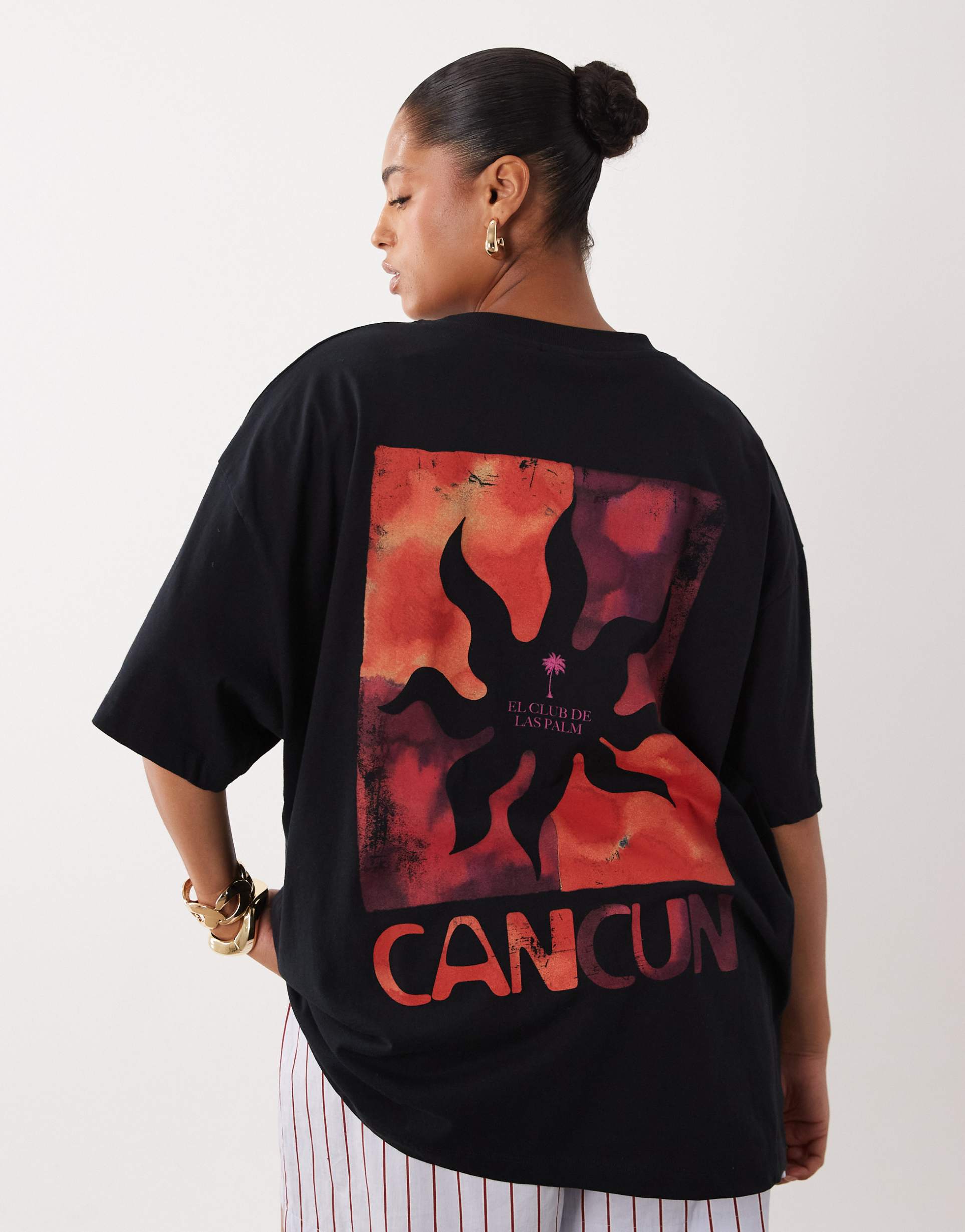 asos design curve oversized t-shirt with cancun sun graphic in black