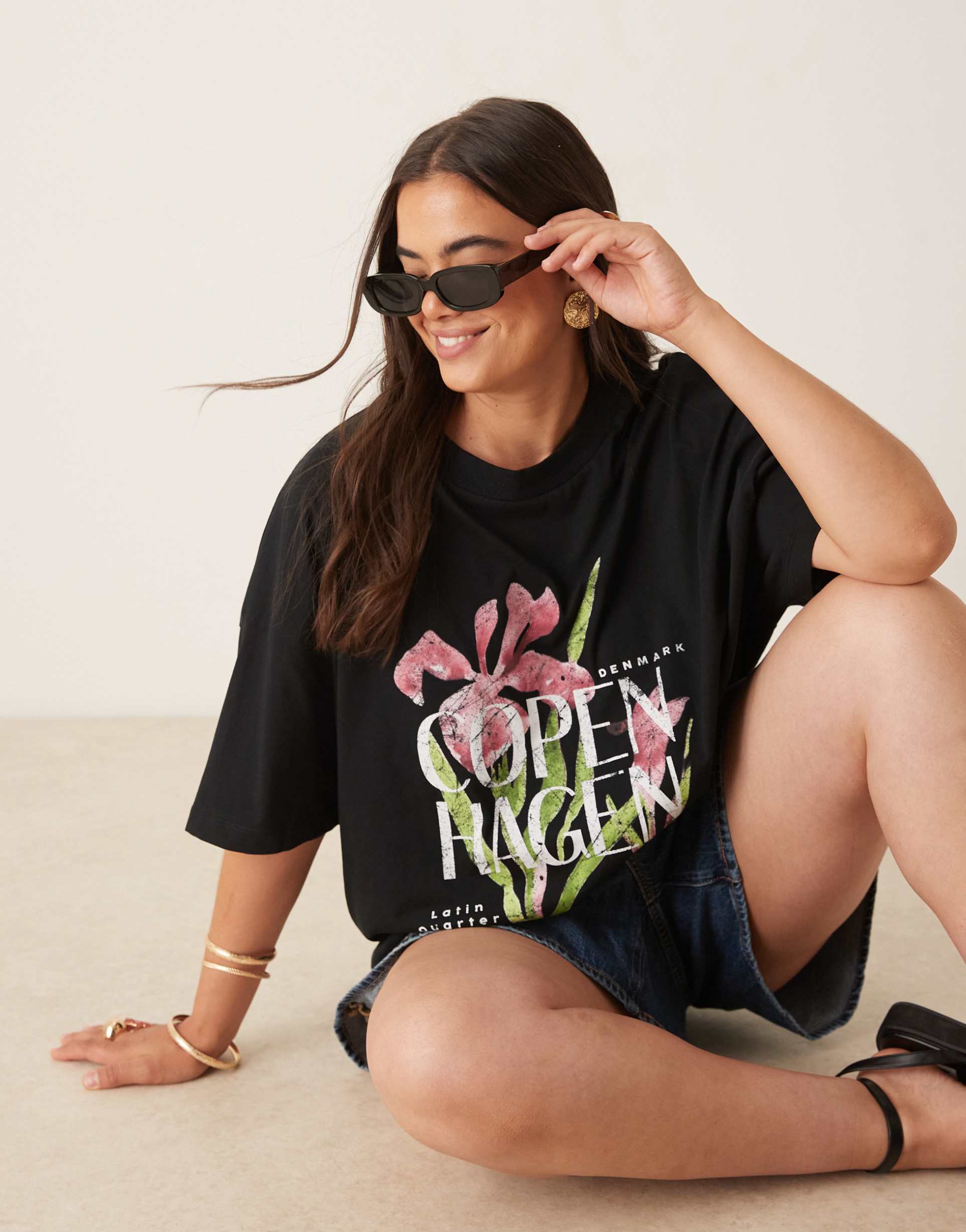 asos design curve oversized t-shirt with copenhagen graphic in black
