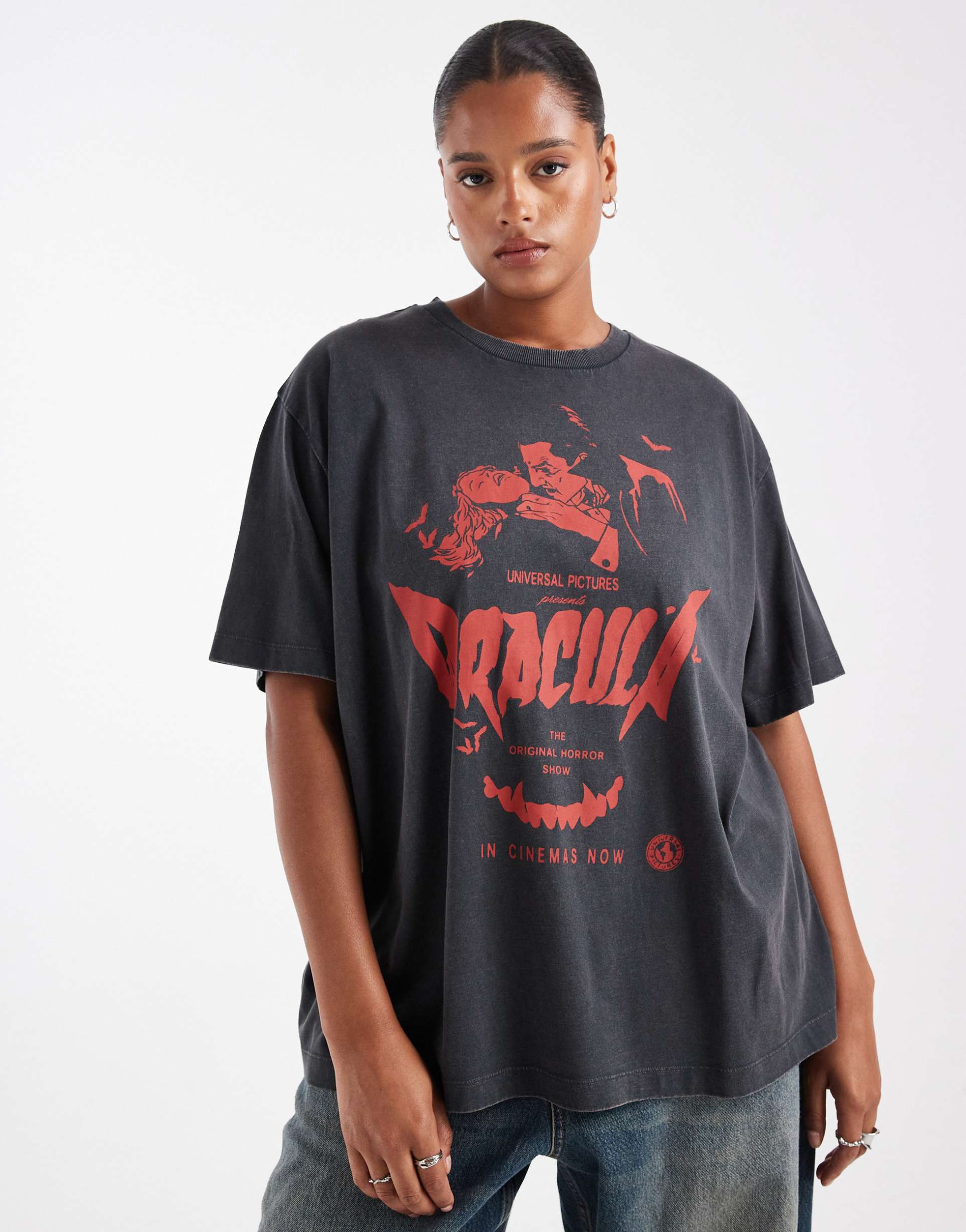 asos design curve oversized t-shirt with dracula licence graphic in washed charcoal