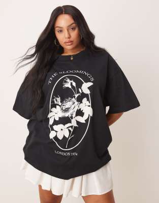 ASOS DESIGN Curve oversized t-shirt with floral blooming graphic in black - view 1