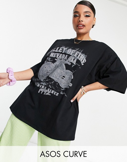 ASOS DESIGN Curve oversized t-shirt with nevada front print in black