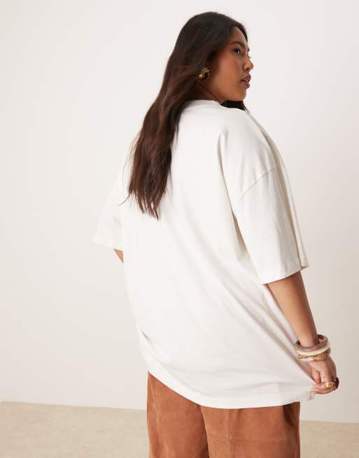 ASOS DESIGN Curve oversized T-shirt with san francisco graphic in cream