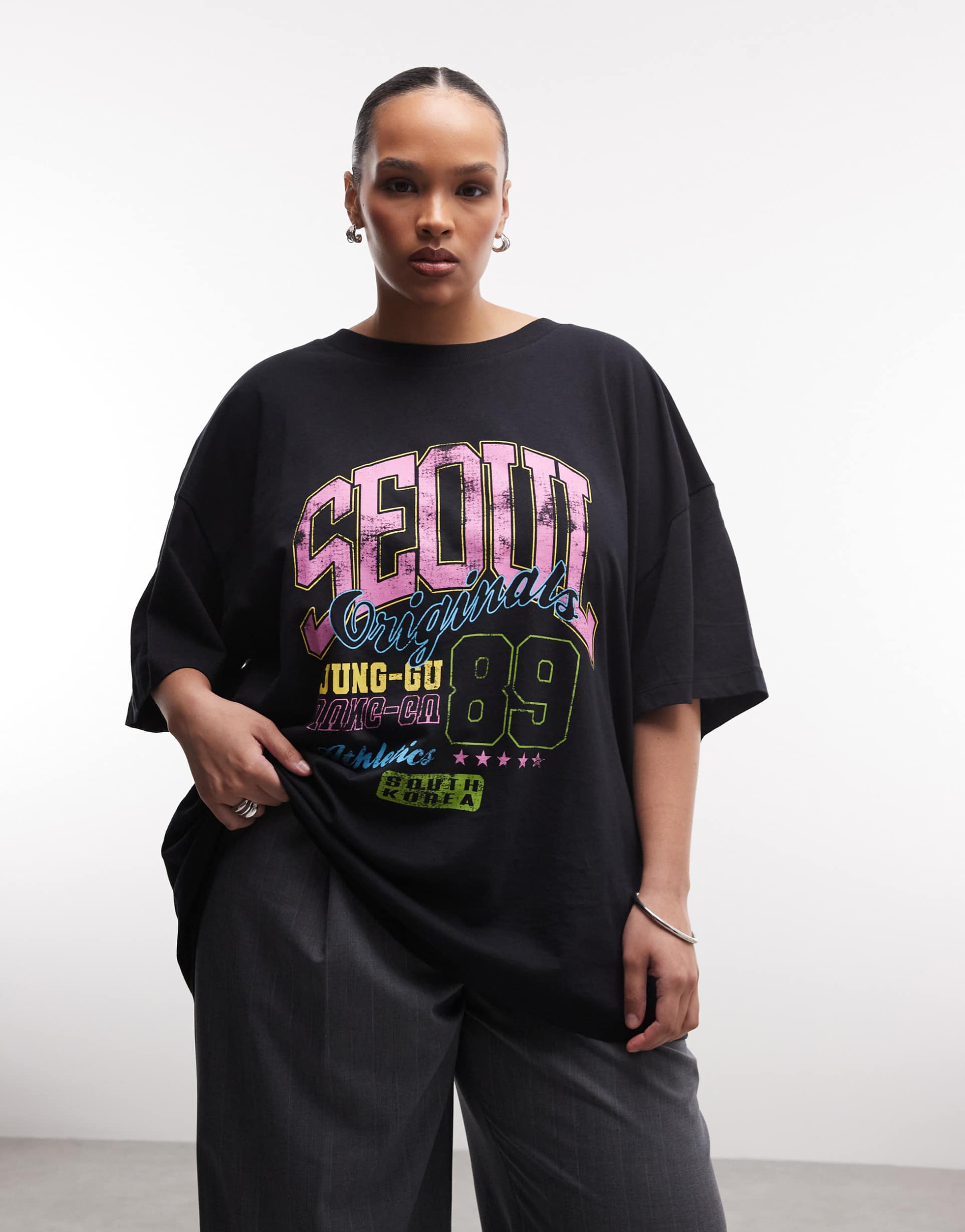 asos design curve oversized t-shirt with seoul graphic in black