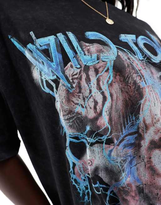 ASOS DESIGN Curve oversized t-shirt with wolf rock band graphic in washed charcoal, 2 of 4