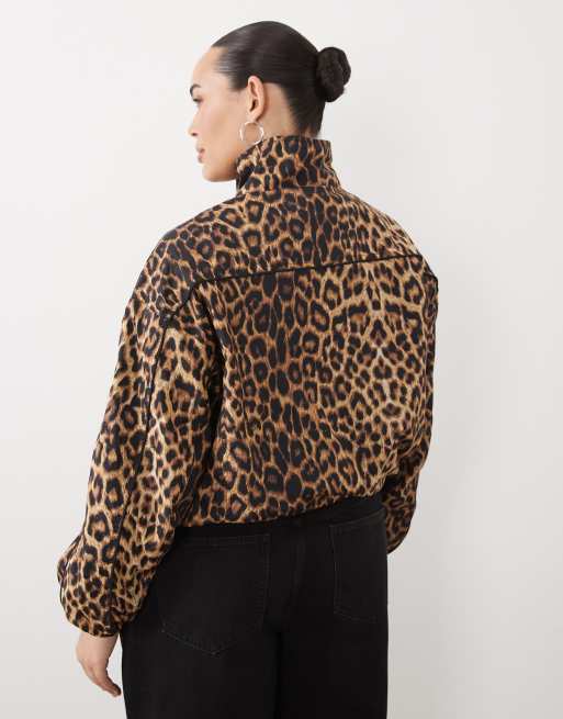 ASOS DESIGN Curve oversized track jacket in leopard, 4 of 4