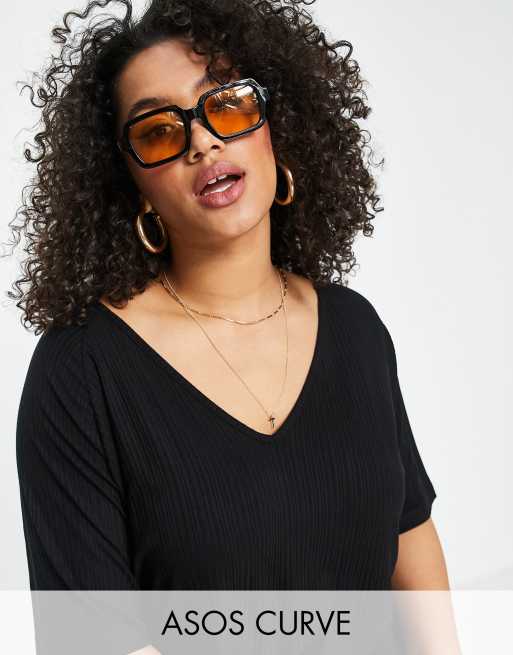 ASOS DESIGN Curve oversized v-neck t-shirt in rib in black