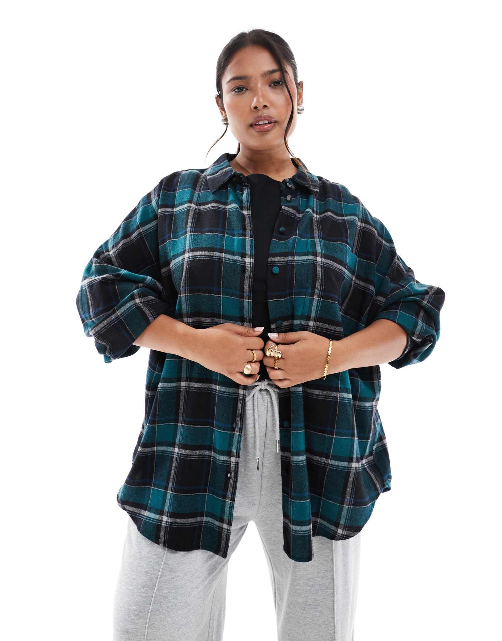 Застиранная рубашка оверсайз от ASOS DESIGN Curve в зеленую и темно-синюю клетку