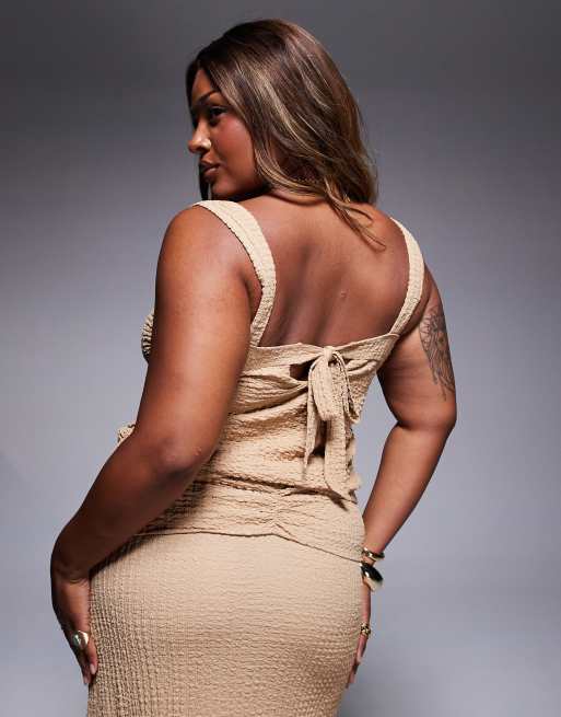 ASOS DESIGN Curve – Ozzy – Exklusivt – Gräddvit, stickad, texturerad strandtopp i lång modell med knut framtill, 4 av 4