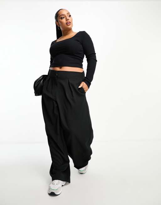 ASOS DESIGN Curve - Pantalon ample avec coutures à la taille - Rayures noires