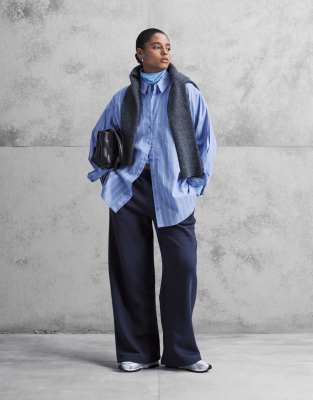 ASOS DESIGN Curve - Pantalon de jogging ample à envers brossé - Bleu marine